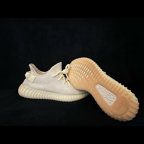 Yeezy Boost 350 V2 ‘Butter’ - Picture 3 of 10